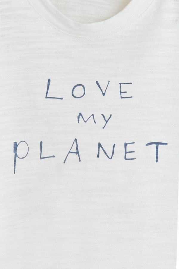 Remera Taylor Planet