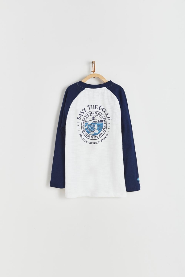 Remera Detroit Planet