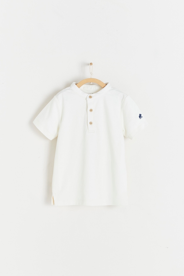 Remera Mao Simple Essentials