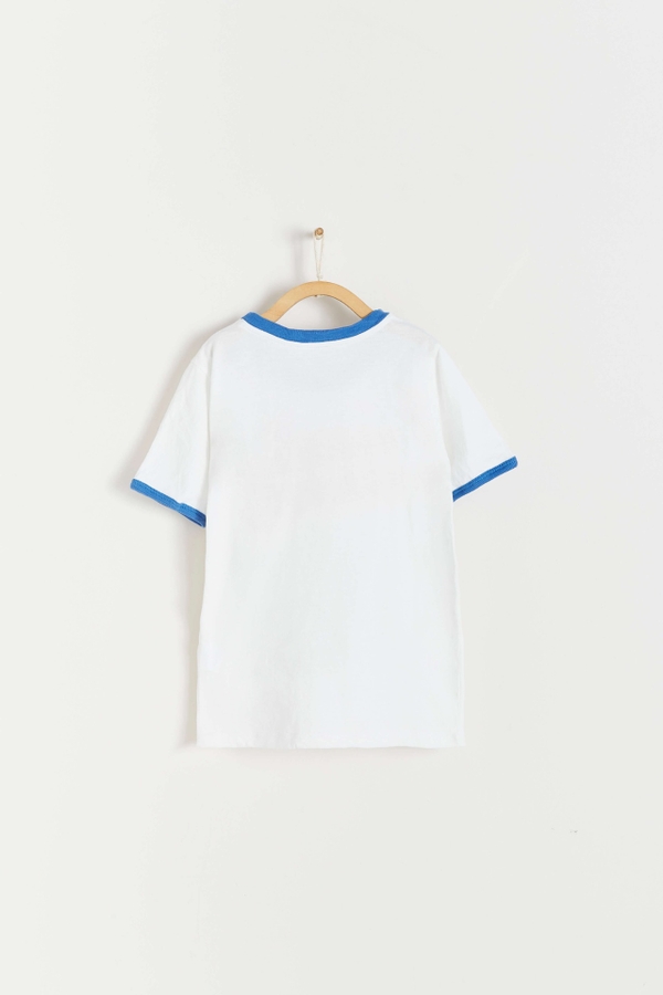 Remera Maui Buku