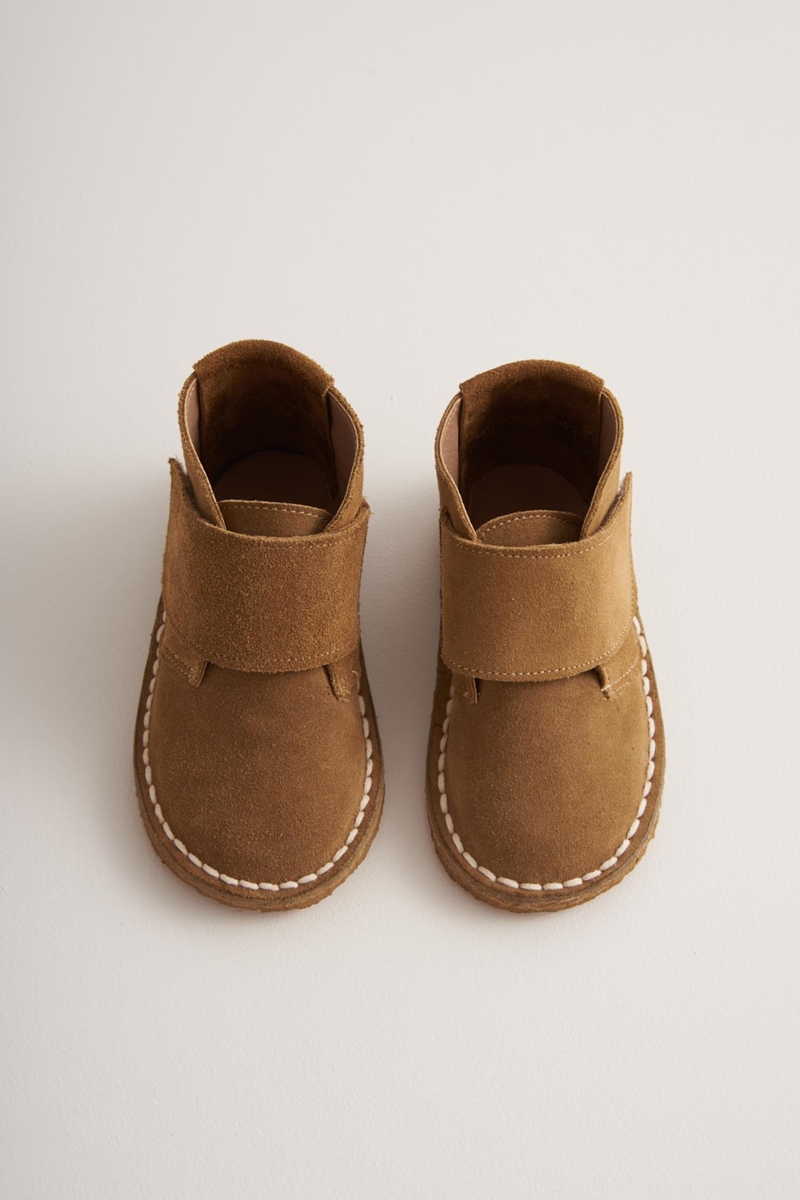 Bota Denis