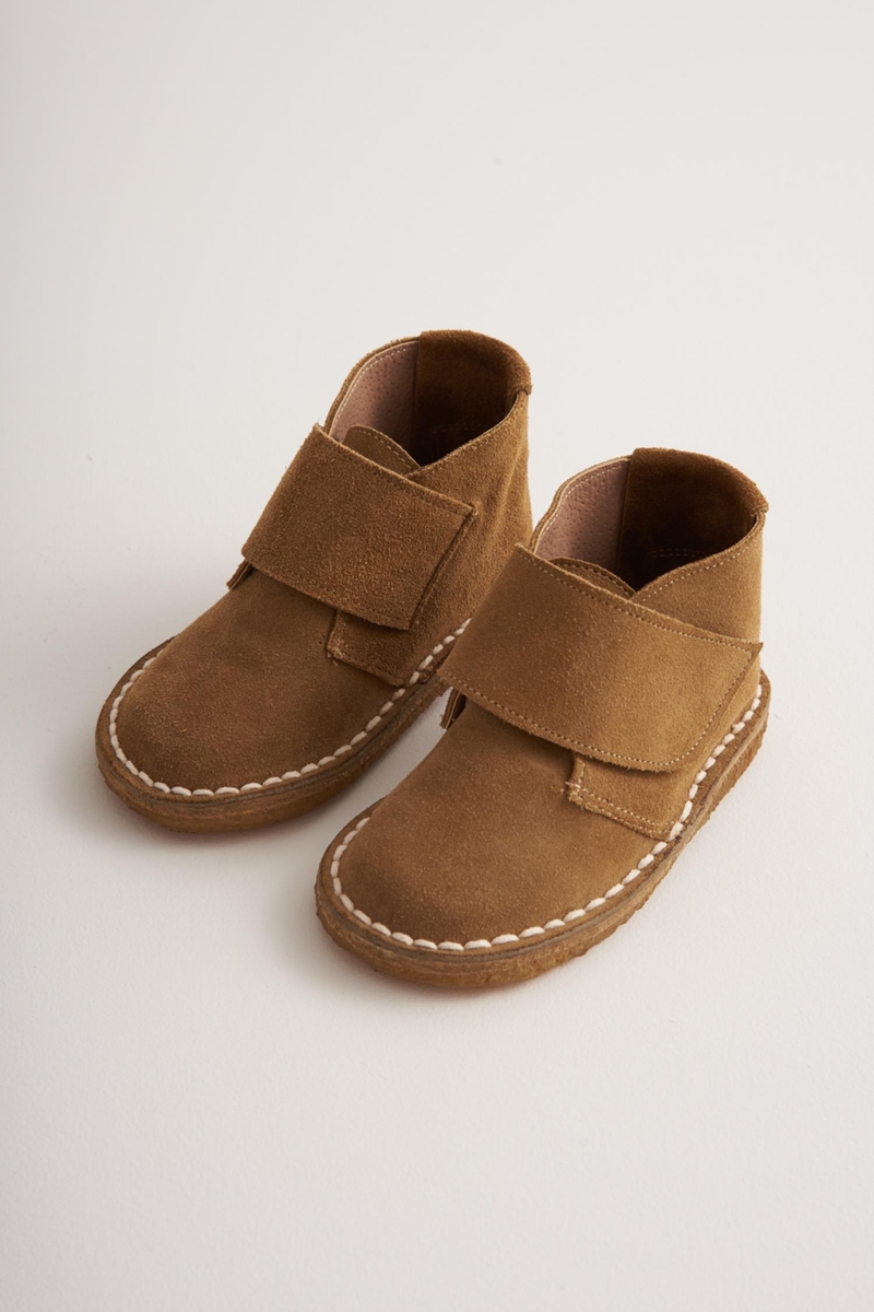 Bota Denis