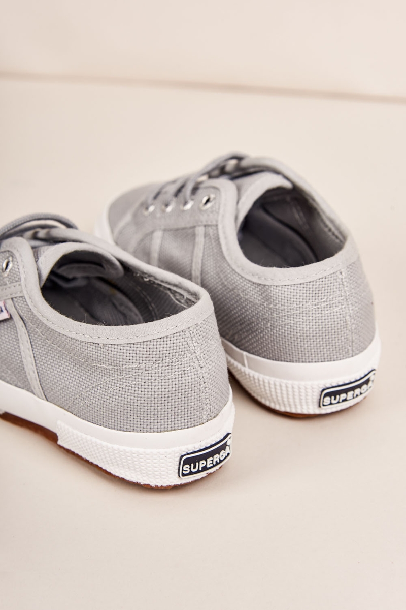 Zapatilla Basic Gris