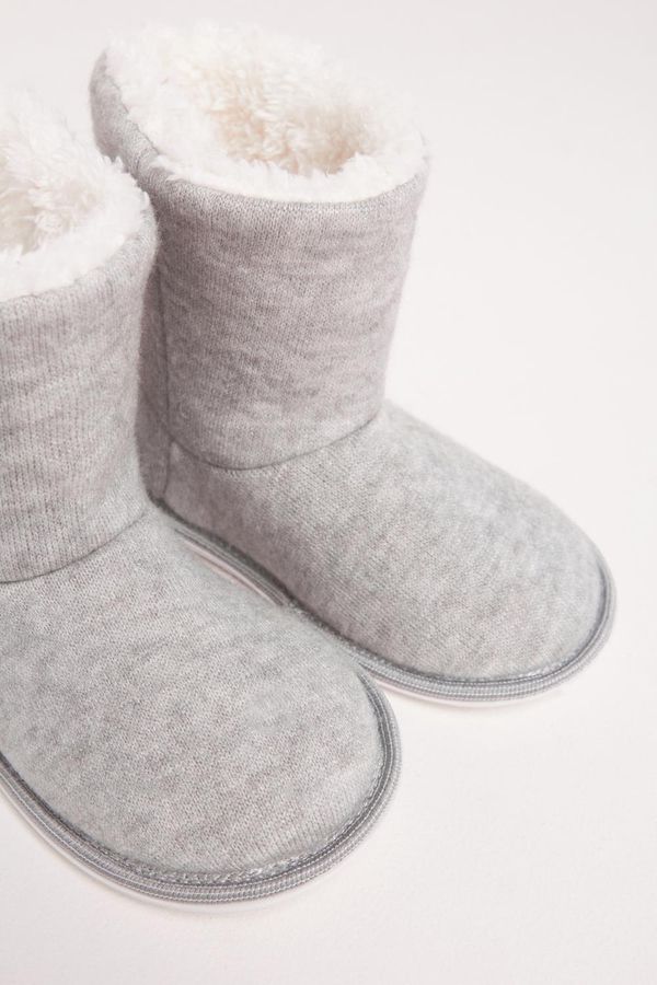 Pantufla Bota