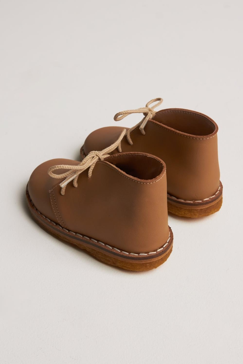 Bota Phillip