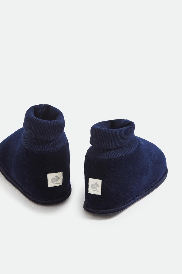 Pantufla Bota Plush